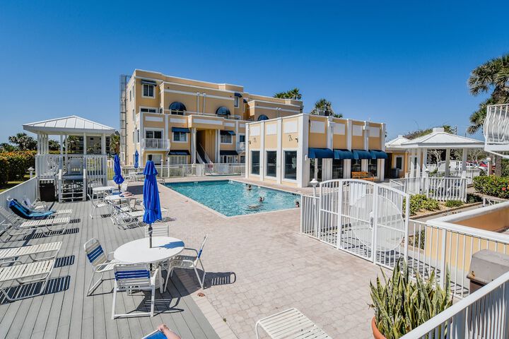 Royal Mansions Resort - thumb 7