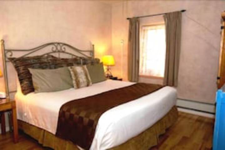 Hotel La Fonda Taos - thumb 7