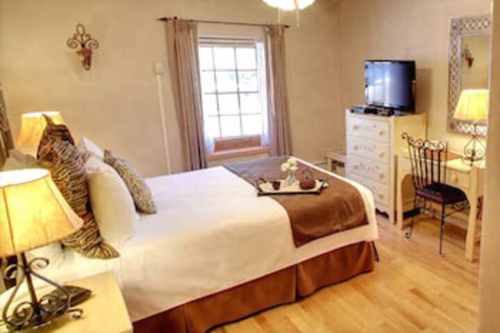 Hotel La Fonda Taos - thumb 0