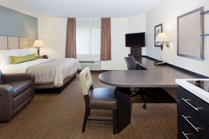 Sonesta Simply Suites Chicago Waukegan - thumb 3