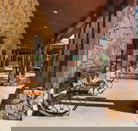 Best Western Plus Cimarron Hotel  Suites - Accommodation Dallas