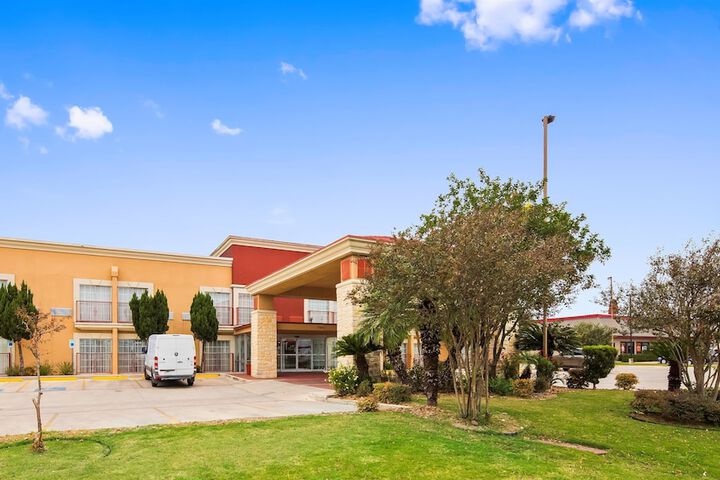 Best Western Plus Atrium Inn - thumb 1