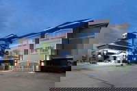 La Quinta Inn  Suites by Wyndham Houston New Caney