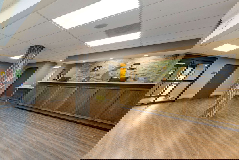 Comfort Suites Near Potomac Mills - thumb 5