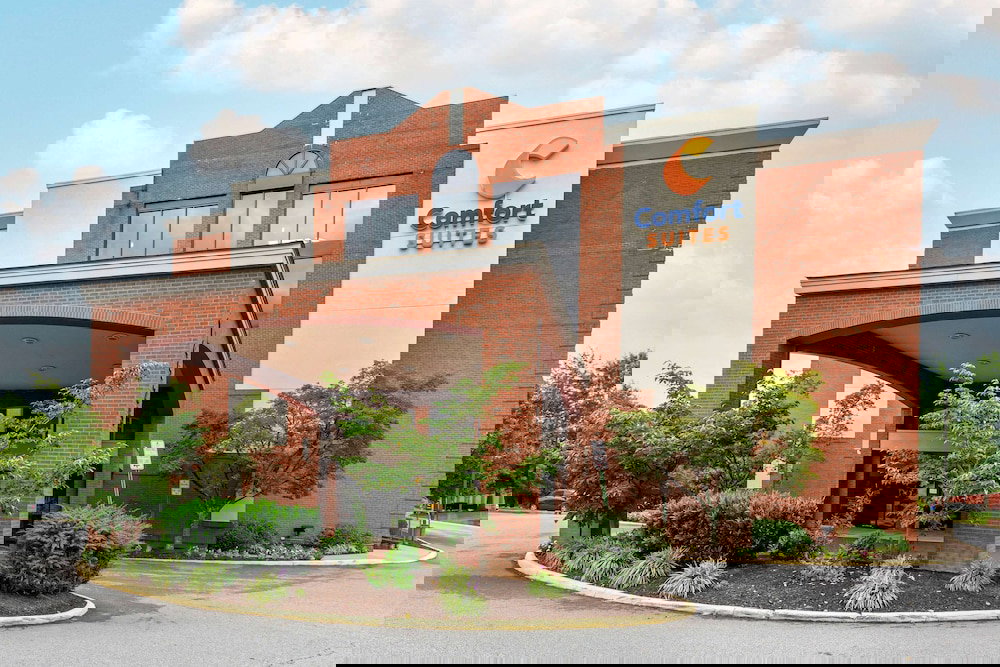Comfort Suites Near Potomac Mills - thumb 1