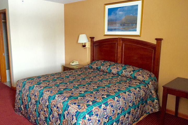 Executive Inn And Suites - thumb 7