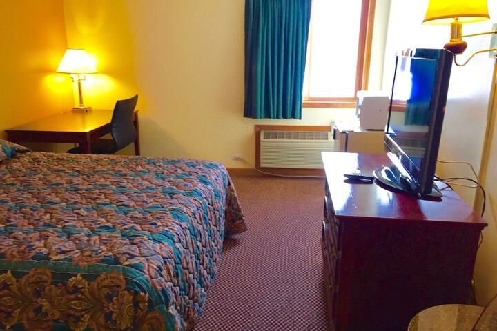 Executive Inn And Suites - thumb 6