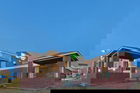 Holiday Inn Express Hotel  Suites Brownfield an IHG Hotel