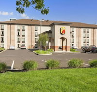 Super 8 by Wyndham Mount Laurel - Accommodation Dallas