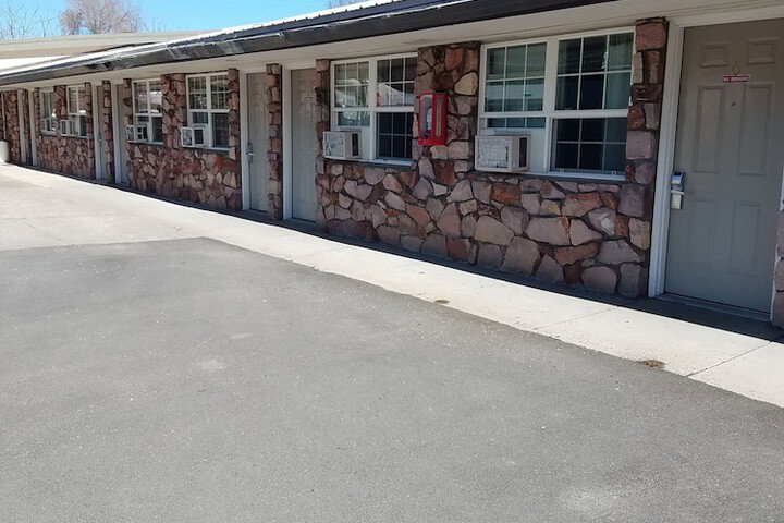 Rodeway Inn La Grande - thumb 2