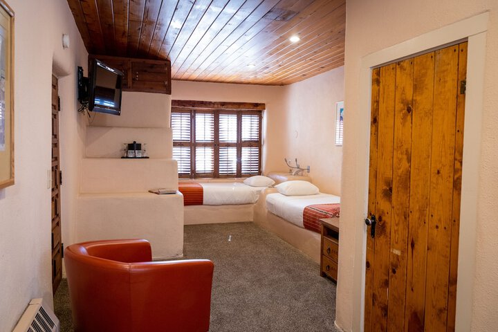 The Historic Taos Inn - thumb 7