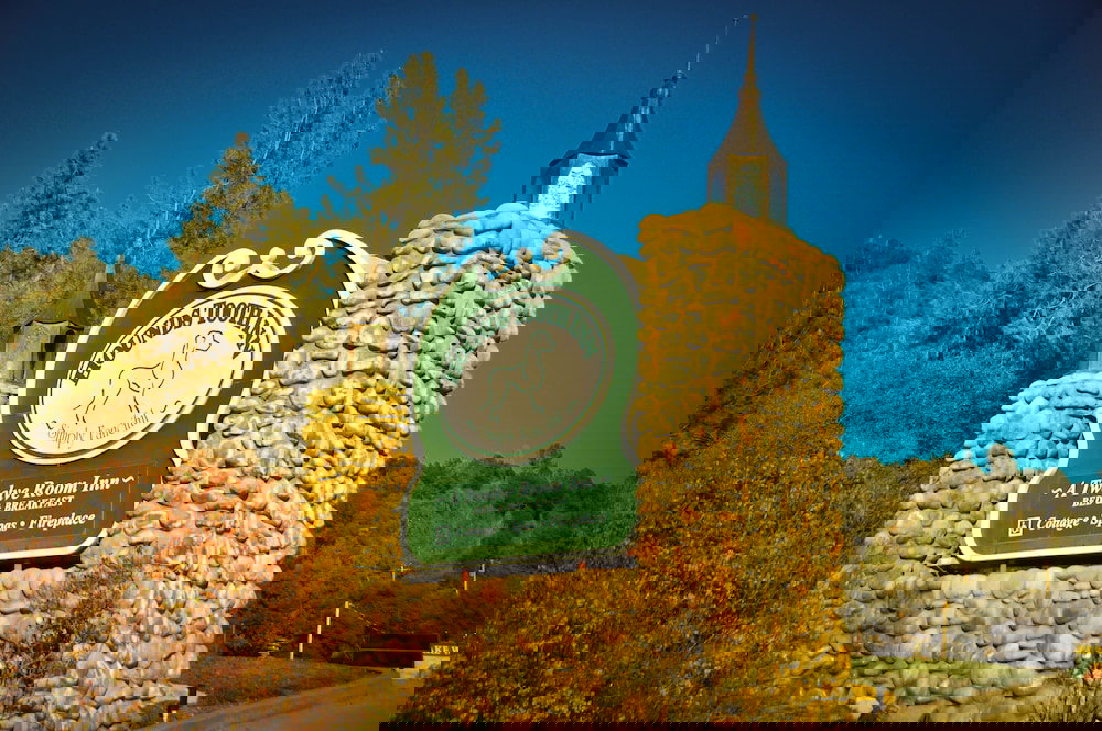 Hounds Tooth Inn - thumb 4