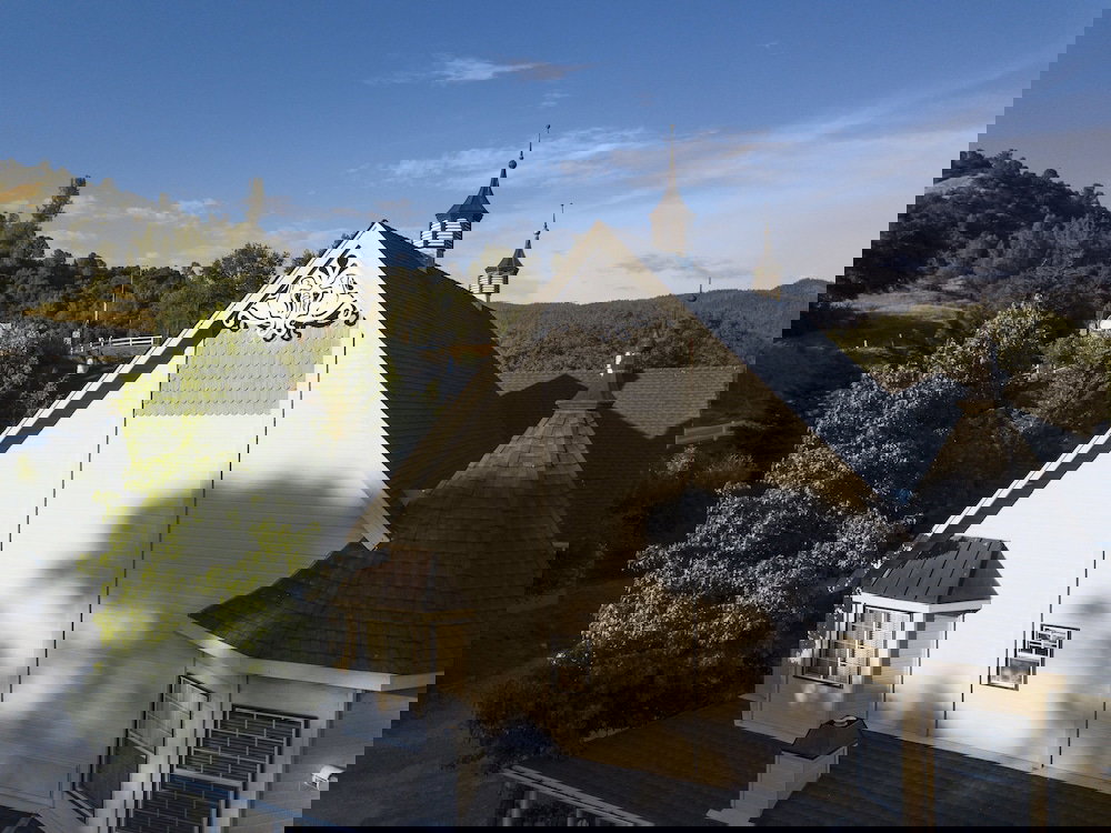 Hounds Tooth Inn - thumb 1