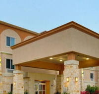 Comfort Inn And Suites Alvarado - Accommodation Dallas