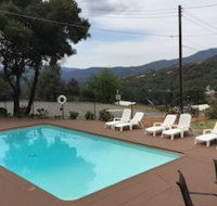 Mountain Trail Lodge  Vacation Rentals - Accommodation Dallas