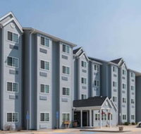 Microtel Inn  Suites by Wyndham Stanley - Accommodation Dallas