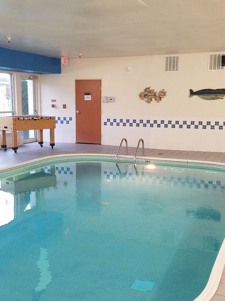 AmericInn By Wyndham Moline Airport/Quad Cities - thumb 2