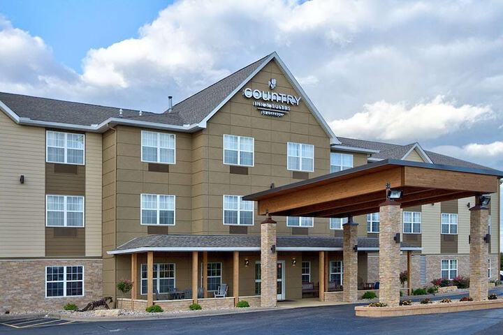 Country Inn & Suites By Radisson, Moline Airport, IL - thumb 3