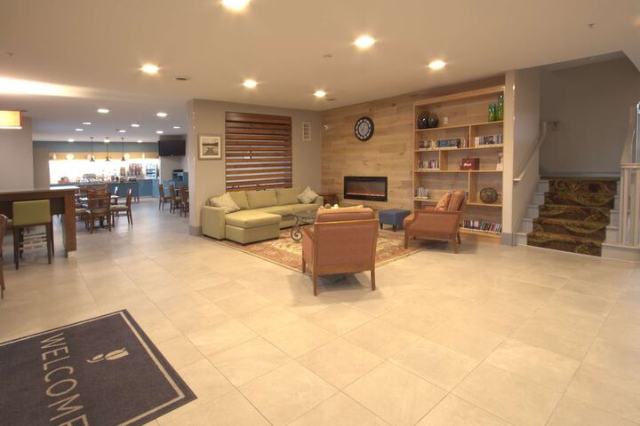 Country Inn & Suites By Radisson, Moline Airport, IL - thumb 6