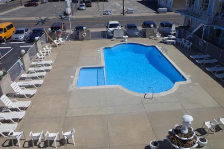 The Caprice Motel - thumb 7