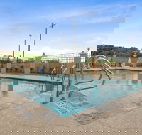 Best Western Plus Pleasanton Hotel - Accommodation Dallas