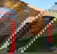 Hampton Inn  Suites Wheeling-The Highlands WV - Accommodation Dallas