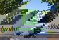 Holiday Inn Cheshire - Southington an IHG Hotel