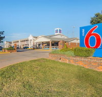 Motel 6 Lawton OK - Accommodation Dallas