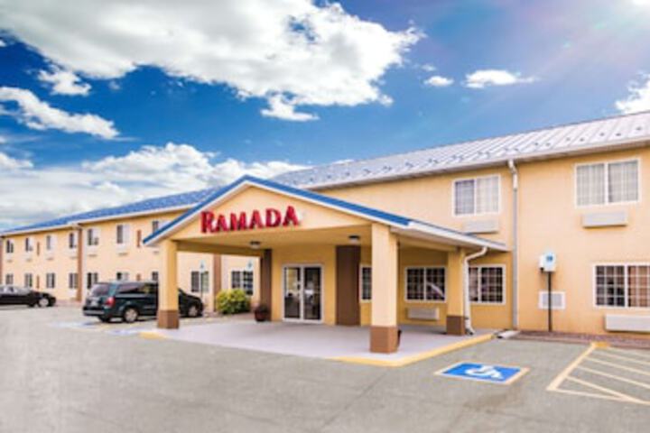Ramada By Wyndham Sioux Falls - thumb 0