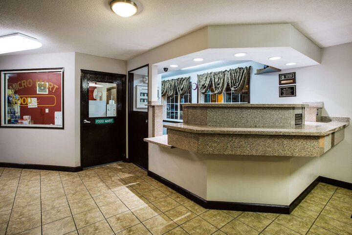 Ramada By Wyndham Sioux Falls - thumb 2