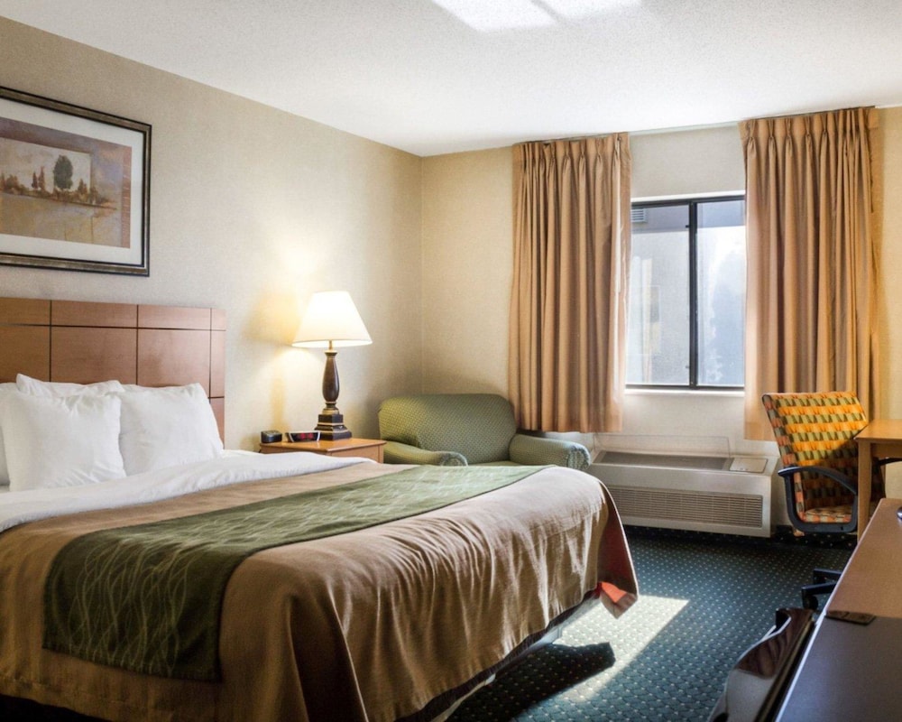 Comfort Inn Jamestown - thumb 3