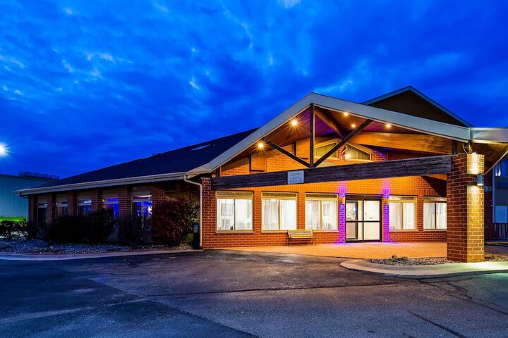 Best Western Geneseo Inn - thumb 1