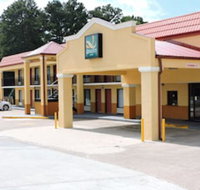 Quality Inn - Accommodation Dallas