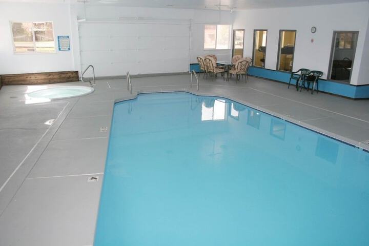 Pagosa Springs Inn & Suites - thumb 3