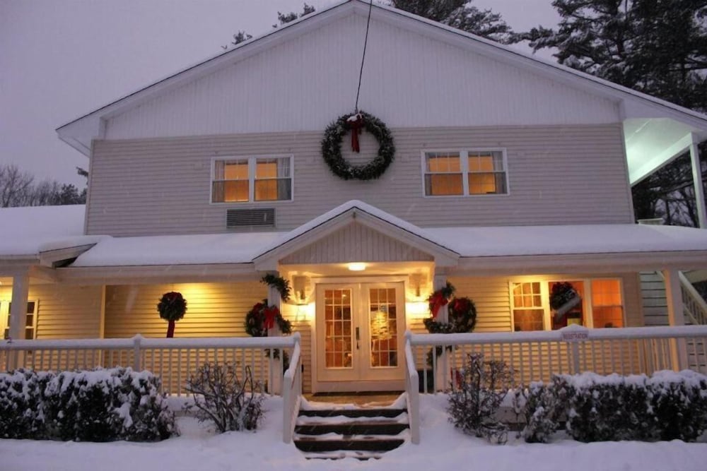 Golden Apple Inn - thumb 5