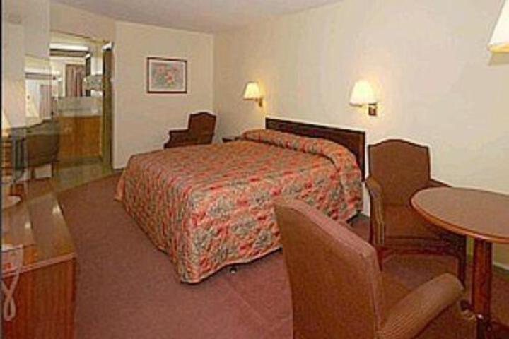 Mountain Empire Motel - thumb 7