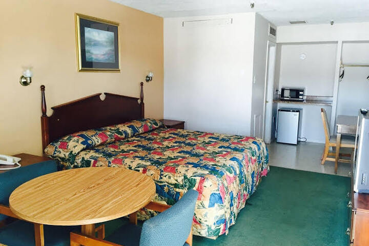 Welcome Inn & Suites - thumb 3