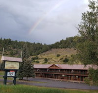 High Country Lodge  Cabins - Accommodation Dallas