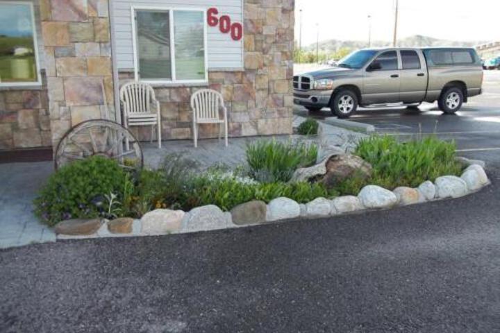 River Valley Inn - thumb 0