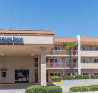 Days Inn by Wyndham Ontario Airport - Accommodation Dallas