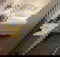 Hickory House Inn - Accommodation Dallas