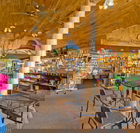 West Beach Resort - Accommodation Dallas