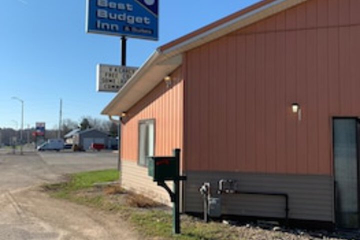 Best Budget Inn - thumb 0