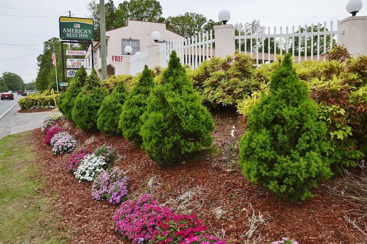 Americas Best Inn Calhoun - thumb 1