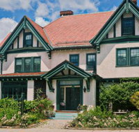 The Bertram Inn - Accommodation Dallas