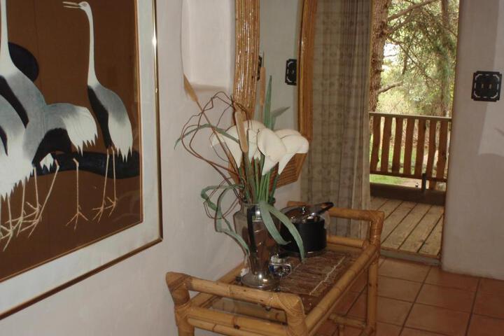 Touchstone Inn - thumb 2