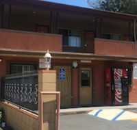 Passport Inn Pomona - Accommodation Dallas