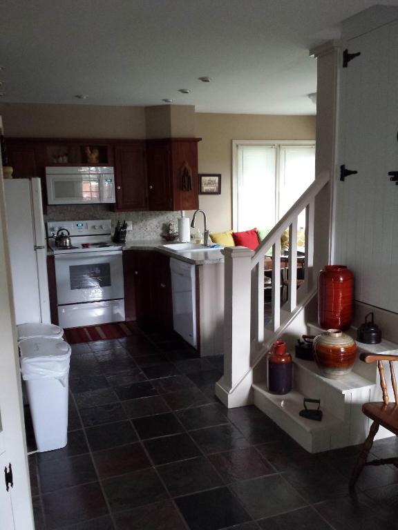 Cricket House - thumb 7