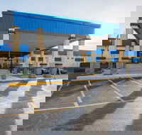 Days Inn by Wyndham Fort Wright Cincinnati Area - Accommodation Dallas