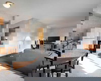 Econo Lodge Inn  Suites Canandaigua